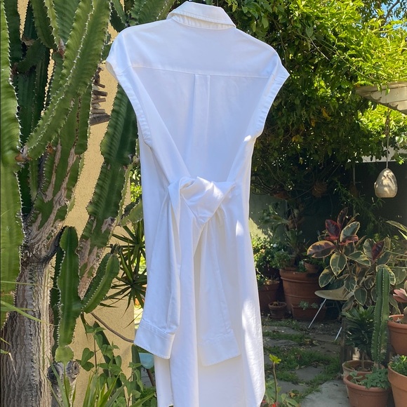 Moschino Couture! Milano White Women's avant- guarde take on the shirt Dress - Picture 16 of 16